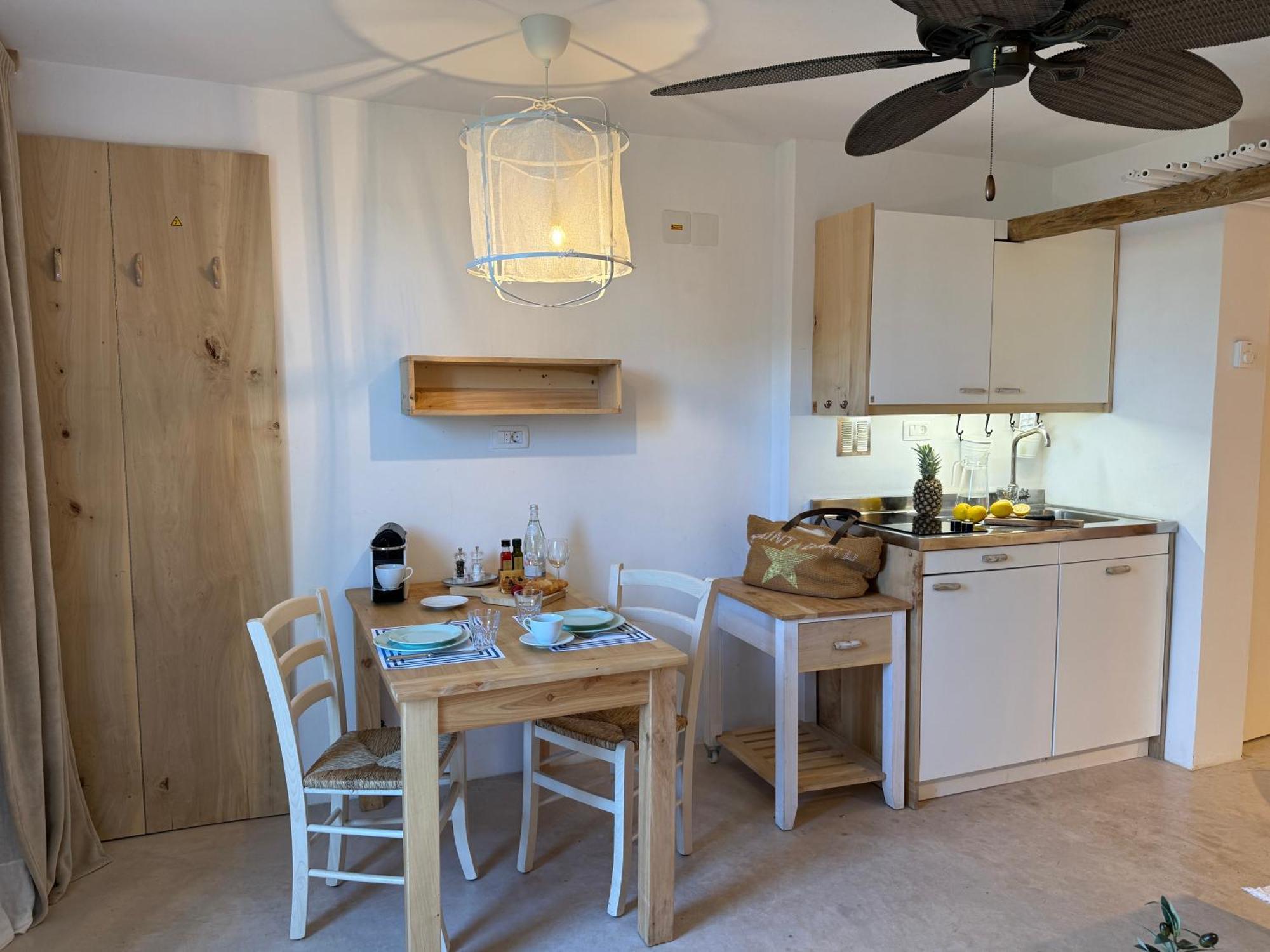 Pavi Apartments Vila Amalia Шіло Екстер'єр фото